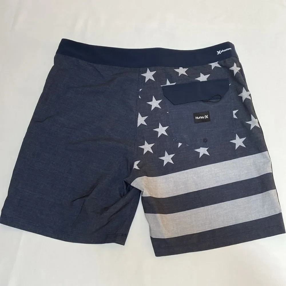 Hurley Blue and White Board Shorts Size 32